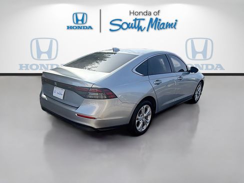 Certified 2025 Honda Accord LX image 7