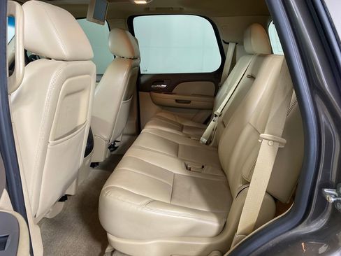 Used 2013 Chevrolet Tahoe LT image 26