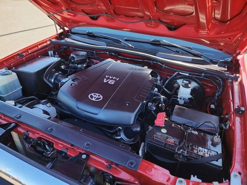 Used 2013 Toyota Tacoma 4x4 Double Cab image 34