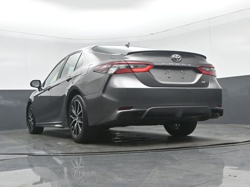 Used 2021 Toyota Camry SE FWD image 54