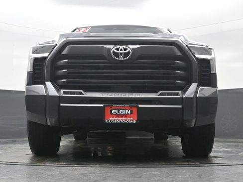 Used 2022 Toyota Tundra SR5 w/ SR5 Convenience Package image 22