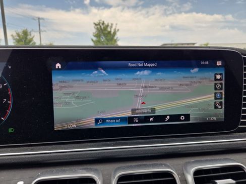 Used 2020 Mercedes-Benz GLS 450 4MATIC image 28