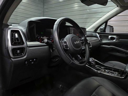 Used 2022 Kia Sorento SX AWD/4WD image 10