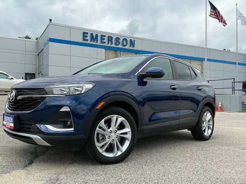 Used 2023 Buick Encore GX Preferred FWD image 1
