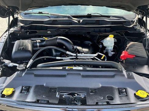 Used 2014 RAM 1500 Express image 25