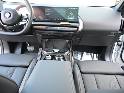 Used 2026 BMW X3 xDrive30 w/ Convenience Package image 8