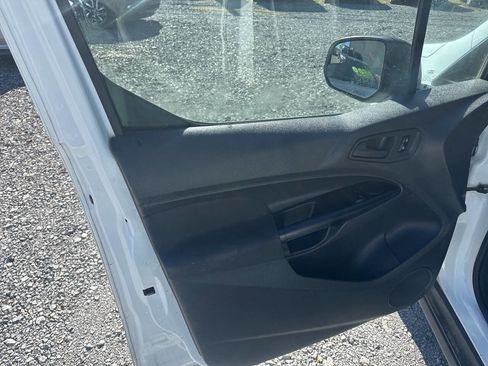 Used 2018 Ford Transit Connect XL image 10