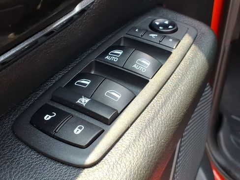 Used 2021 RAM 1500 Big Horn w/ Built-to-serve Edition AWD/4WD image 12