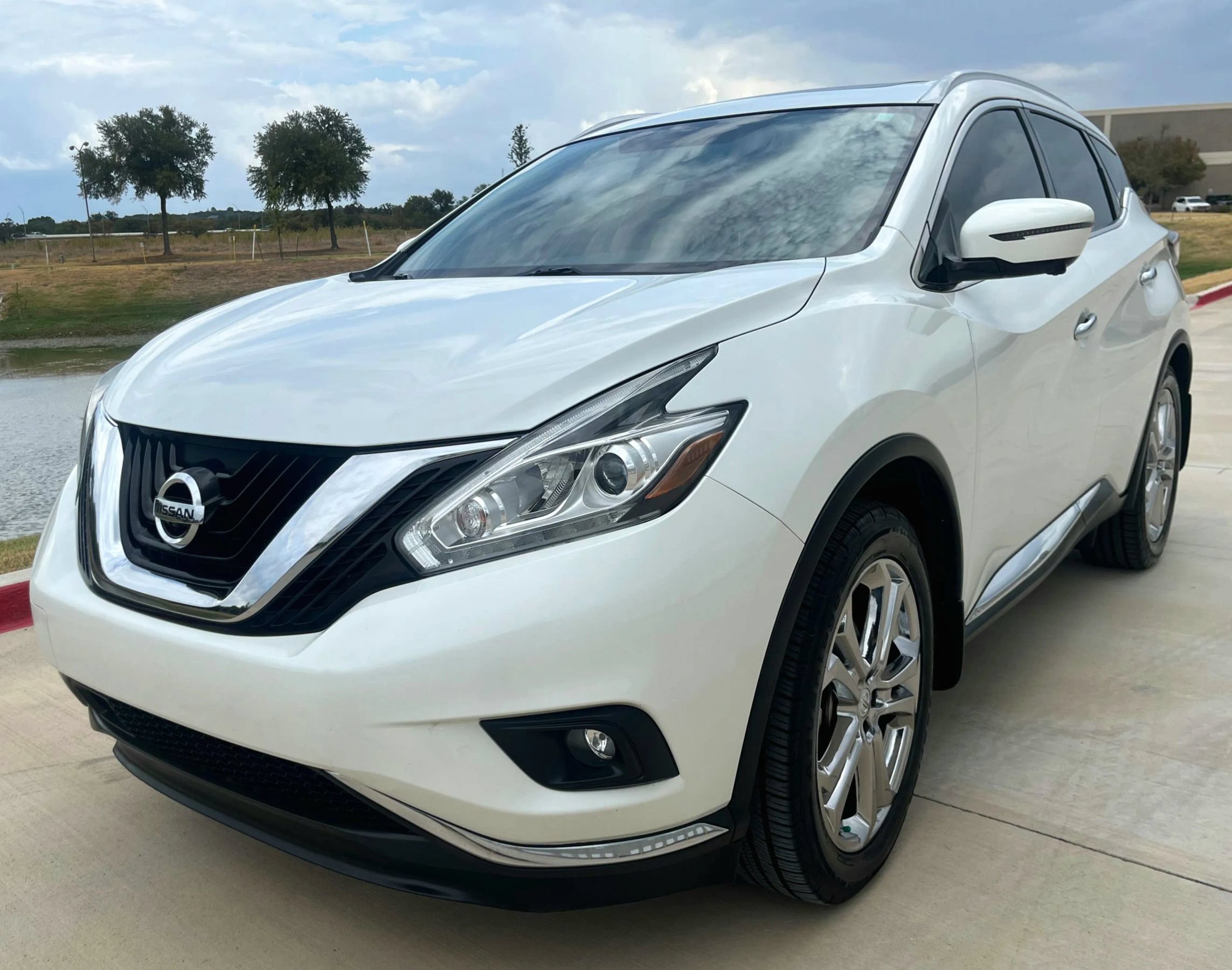 Used 2015 Nissan Murano Platinum w/ Platinum Technology Package AWD/4WD image 5