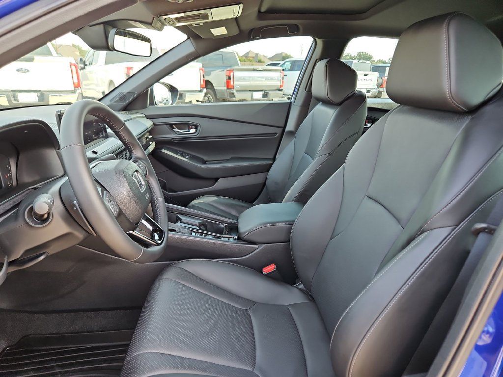 Used 2026 Honda Accord Sport image 9