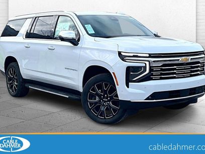 New 2026 Chevrolet Suburban Premier w/ Sun And Tow Package