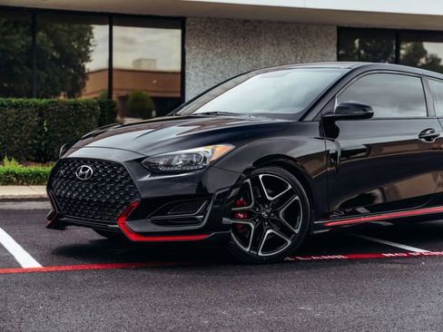 Used 2020 Hyundai Veloster N w/ Performance Package FWD image 38