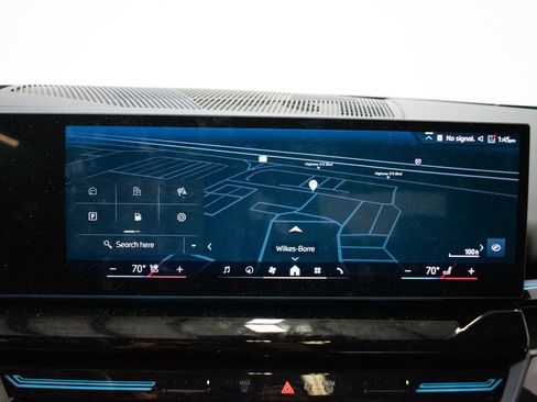 Certified 2026 BMW 530i xDrive w/ Premium Package AWD/4WD image 14