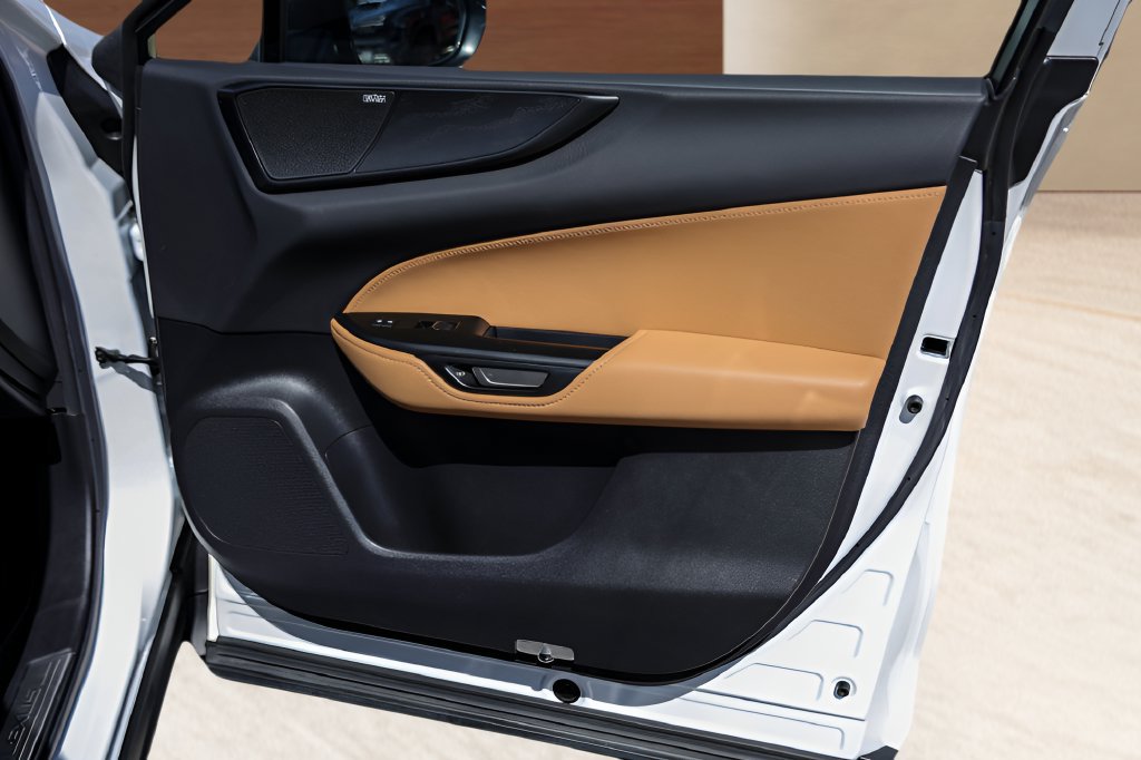 Used 2022 Lexus NX 350 AWD w/ Vision Package image 29
