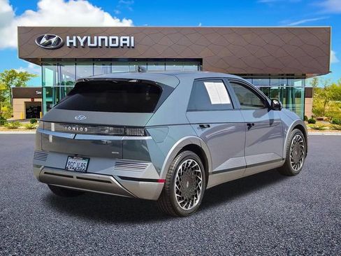 Used 2023 Hyundai Ioniq 5 Limited AWD/4WD image 8