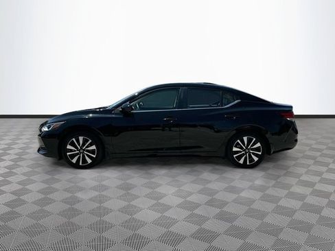 Used 2023 Nissan Sentra SV w/ SV Premium Package FWD image 8