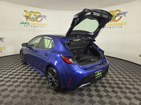 Used 2025 Toyota Corolla XSE FWD image 30