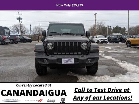 Used 2021 Jeep Wrangler Unlimited Sport image 7