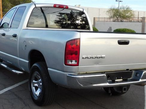 Used 2003 Dodge Ram 1500 Truck ST image 3