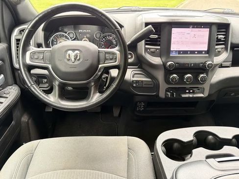 Used 2024 RAM 2500 Big Horn AWD/4WD image 24