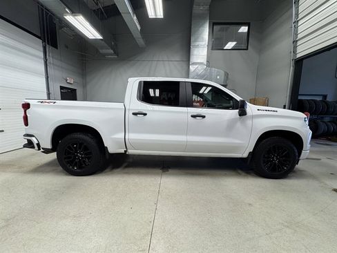 Used 2023 Chevrolet Silverado 1500 Custom w/ LPO, Dark Essentials Package AWD/4WD image 8