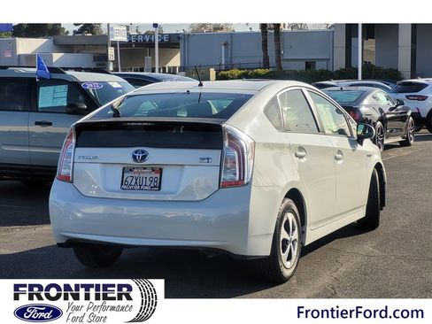 Used 2013 Toyota Prius Two image 5