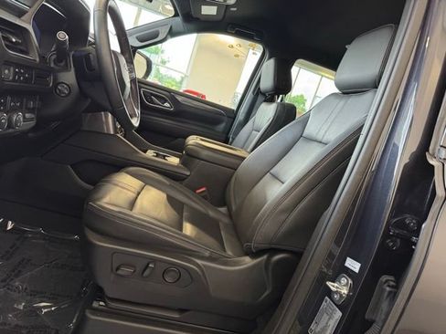 Certified 2024 Chevrolet Tahoe RST w/ Luxury Package AWD/4WD image 8