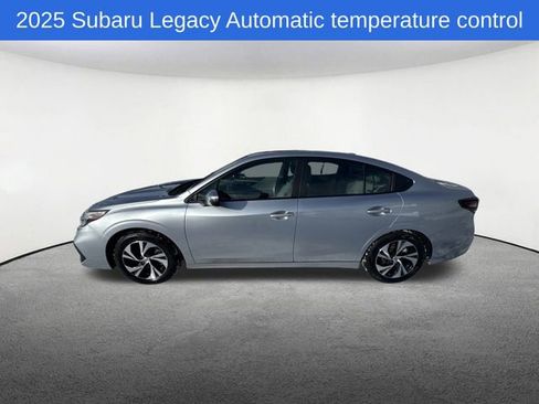 Used 2025 Subaru Legacy Premium image 13