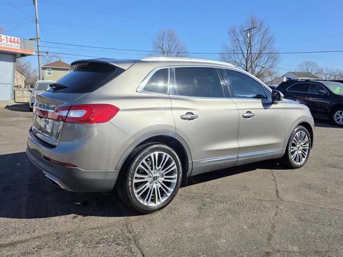 Used 2016 Lincoln MKX Reserve image 10