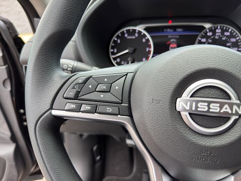 New 2025 Nissan Sentra SV w/ Trunk Package image 42