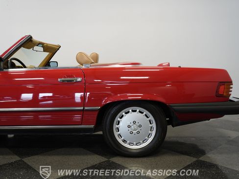 Used 1987 Mercedes-Benz 560 SL image 28