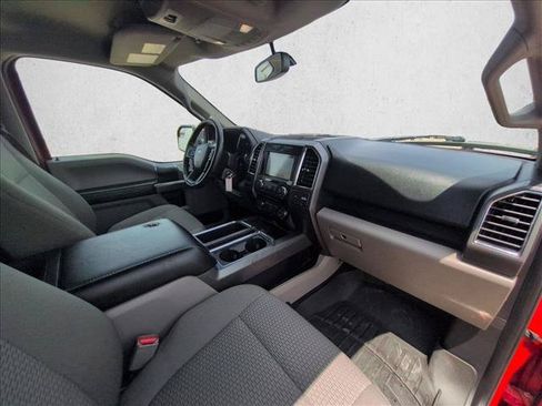 Used 2017 Ford F150 XLT w/ Equipment Group 302A Luxury RWD image 19