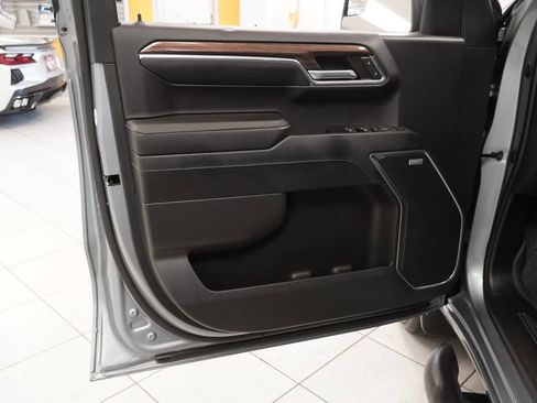 Used 2023 Chevrolet Silverado 1500 RST w/ Rally Edition image 5