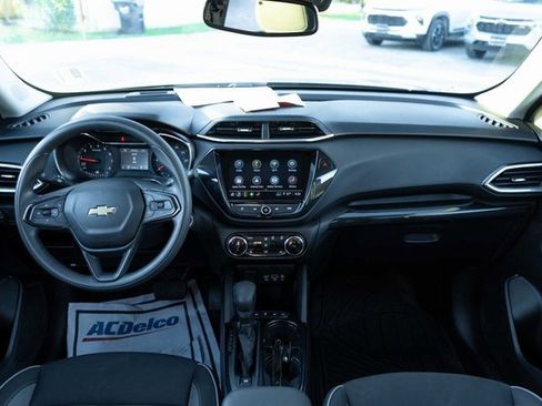 Used 2023 Chevrolet TrailBlazer LT w/ Convenience Package image 15