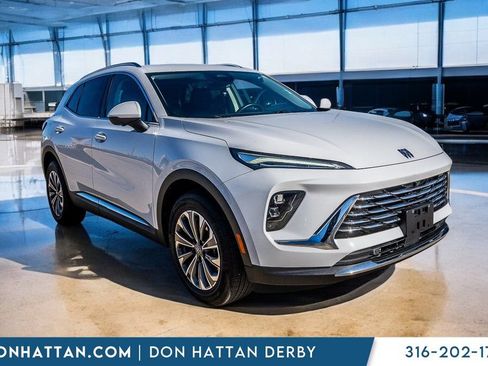 Used 2024 Buick Envision Preferred image 29