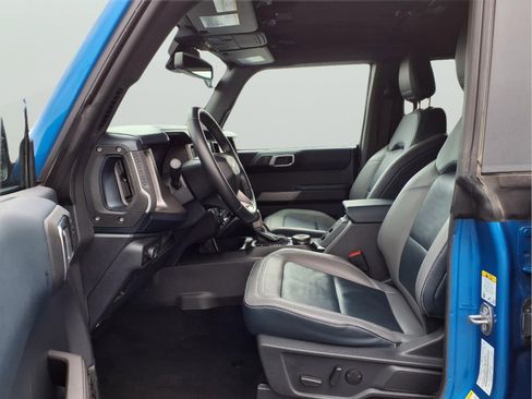 Used 2022 Ford Bronco Outer Banks w/ Sasquatch Package image 15