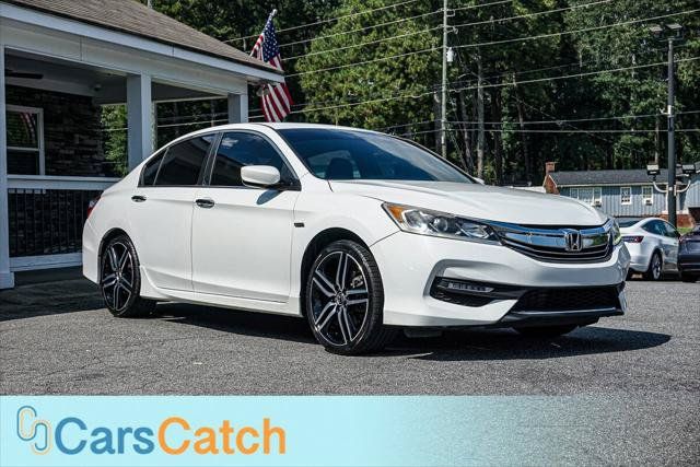 Used 2017 Honda Accord Sport image 9
