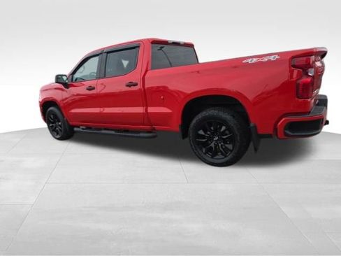 Used 2023 Chevrolet Silverado 1500 Custom image 18