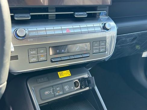 New 2026 Hyundai Kona Limited AWD/4WD image 20