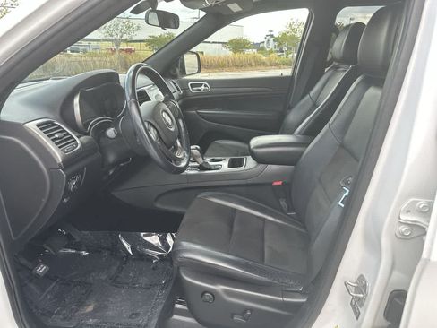 Used 2021 Jeep Grand Cherokee Laredo X AWD/4WD image 11