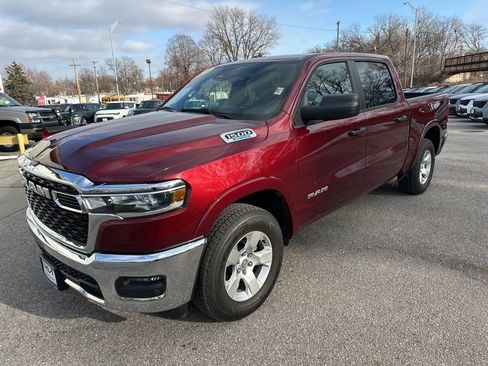 Used 2025 RAM 1500 Big Horn image 1