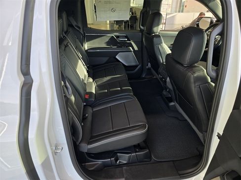 New 2025 GMC Sierra EV Denali image 26