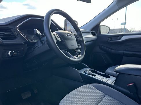 Used 2022 Ford Escape SE w/ Convenience Package image 45