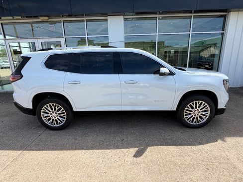 New 2026 GMC Acadia Denali w/ Super Cruise Package FWD image 29