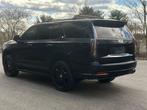 Used 2021 Cadillac Escalade Sport Platinum AWD/4WD image 6