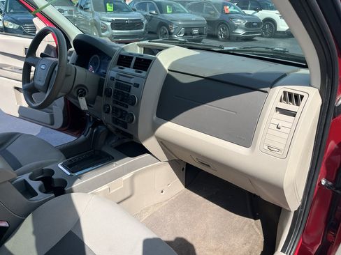 Used 2008 Ford Escape XLT AWD/4WD image 31
