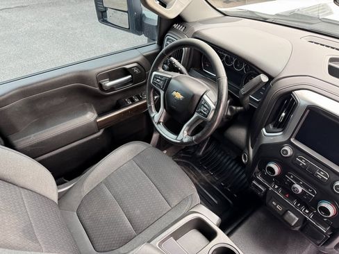 Used 2022 Chevrolet Silverado 3500 LT w/ Convenience Package image 30