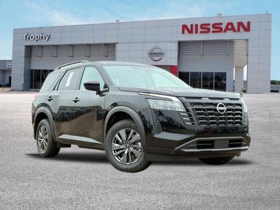 New 2026 Nissan Pathfinder SV