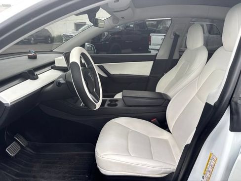 Used 2021 Tesla Model Y Long Range AWD/4WD image 5