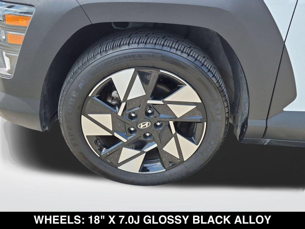 Used 2025 Hyundai Kona SEL FWD image 11